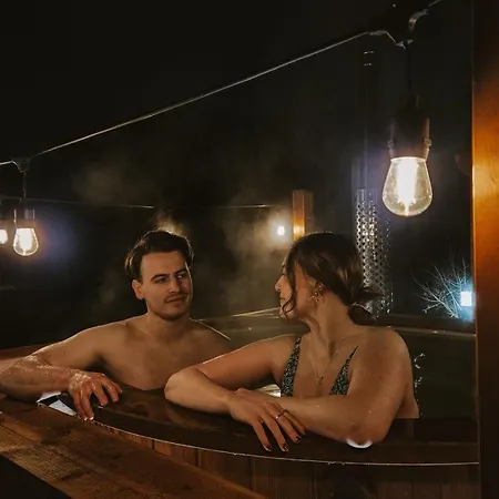 度假居 Hidden Acres- Luxury Glamping Pod 马拉海德