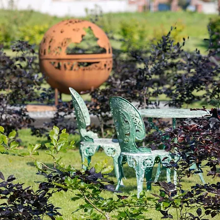 Hidden Acres- Luxury Glamping Pod * 马拉海德