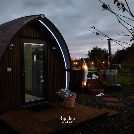Hidden Acres- Luxury Glamping Pod Feriehus *