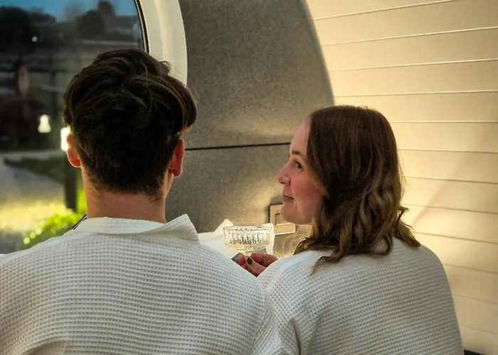 Hidden Acres- Luxury Glamping Pod Feriehus *